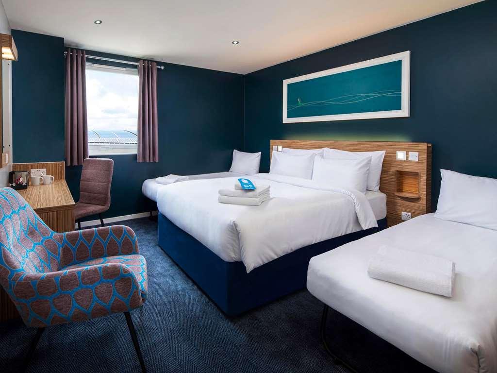 Travelodge Liverpool Stonedale Park Værelse billede