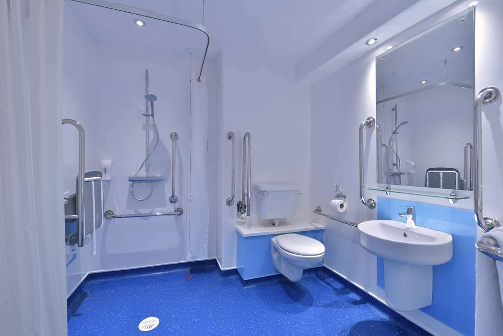 Travelodge Liverpool Stonedale Park Værelse billede