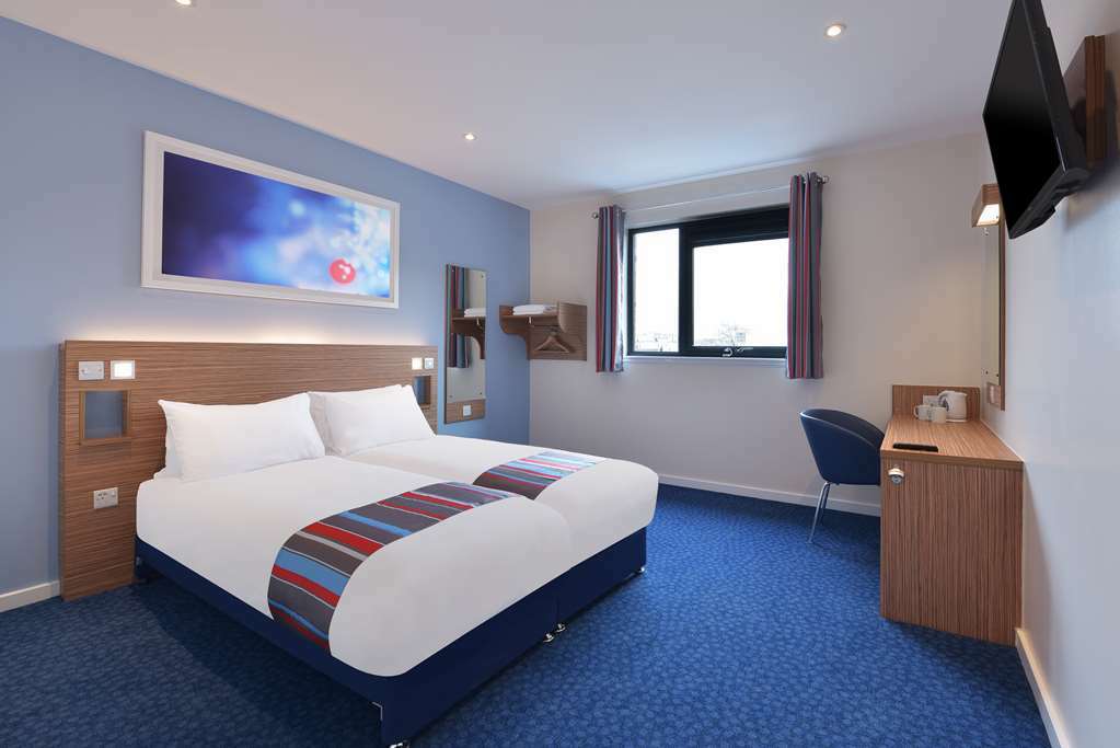 Travelodge Liverpool Stonedale Park Værelse billede