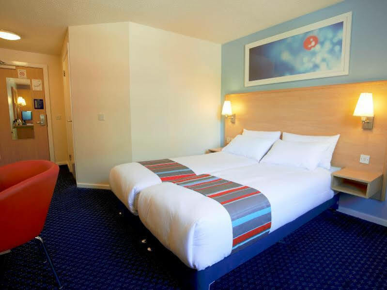 Travelodge Liverpool Stonedale Park Eksteriør billede